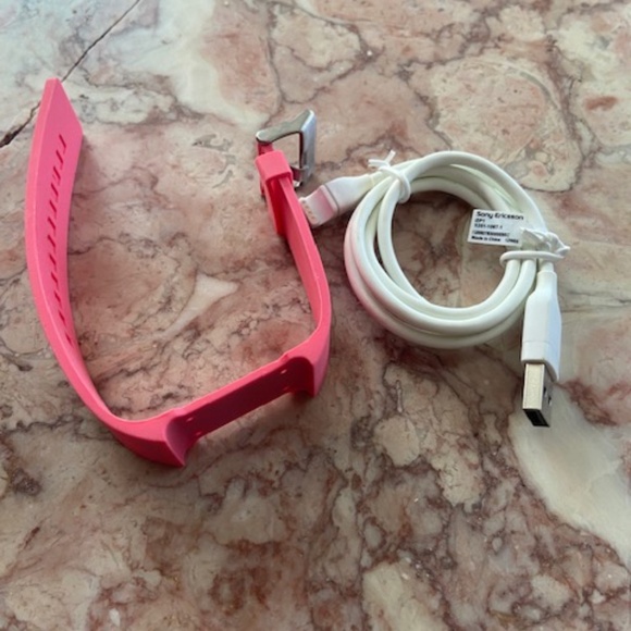 First generation Sony watch band in pink and power cord only *no watch* NEW - Picture 1 of 7